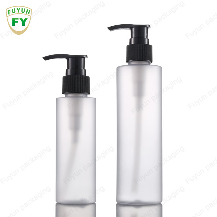 garrafa plástica da loção do ANIMAL DE ESTIMAÇÃO 150ml com a bomba do pulverizador da névoa do corpo